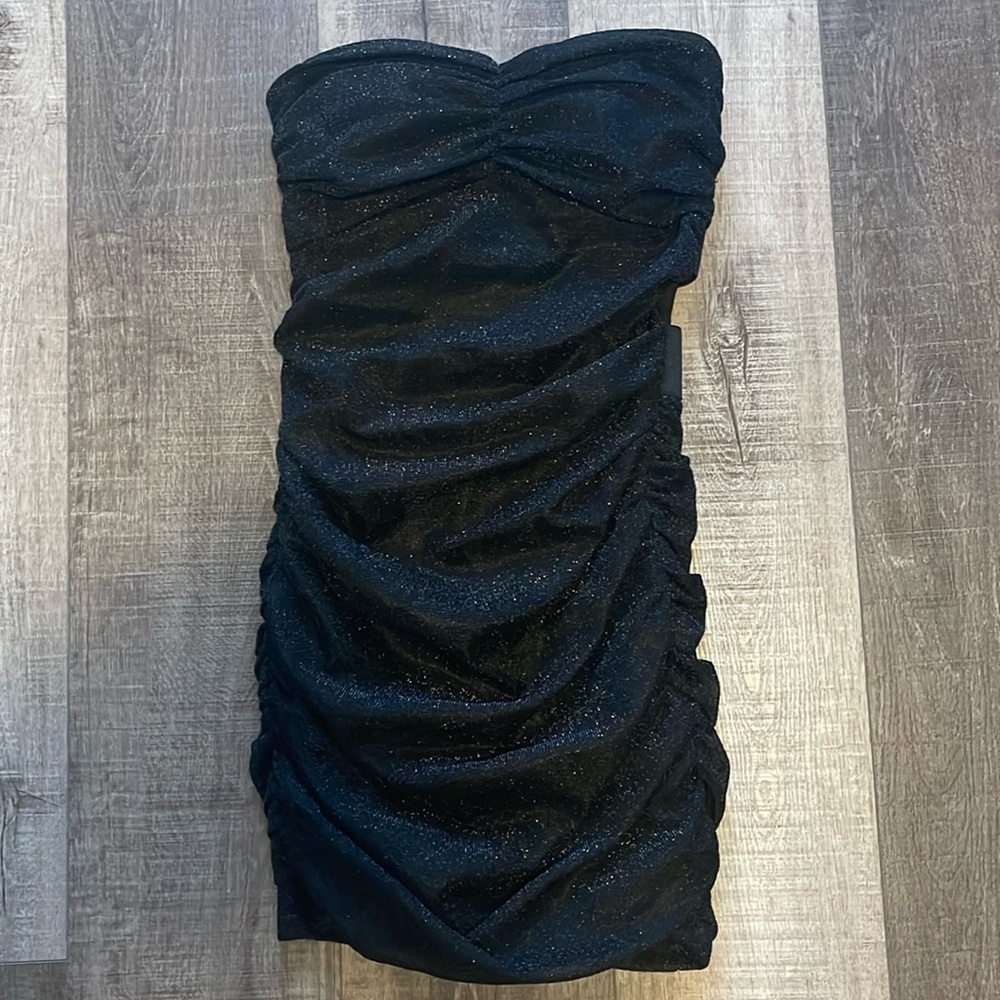 SPARKLY DRESS